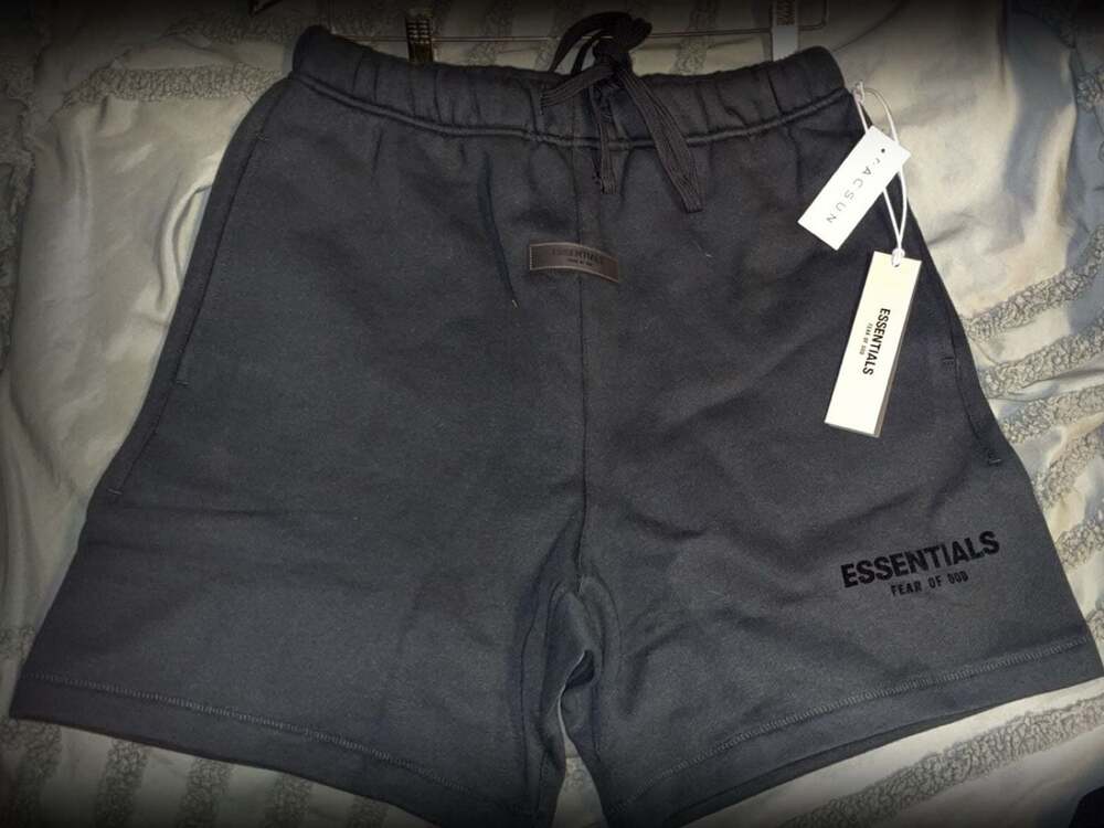 Fear of God Essentials Sweatshorts Stretch Limo Black Size S New with Tags